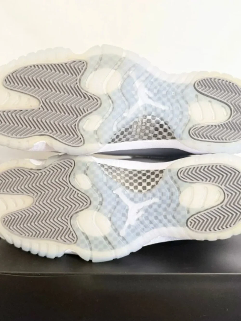 Jordan 11 Retro Cool Grey